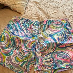 Lilly Pulitzer shorts. Size 14.